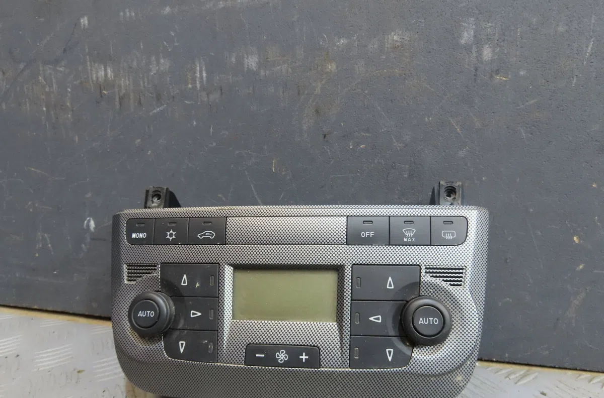 Commande de chauffage FIAT PUNTO occasion — photo 3