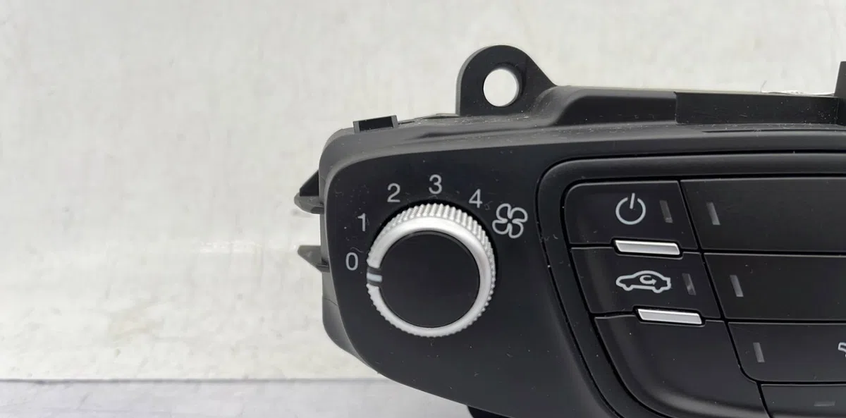Commande de chauffage FORD B-MAX occasion — photo 2