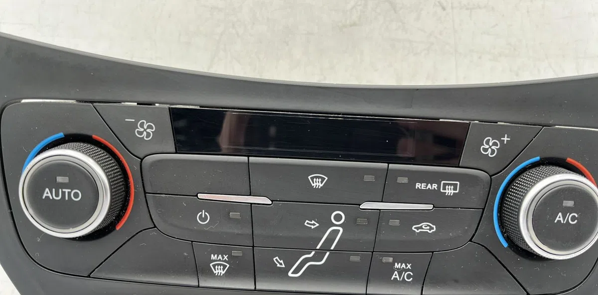 Commande de chauffage FORD C-MAX 2 PHASE 2 occasion — photo 4