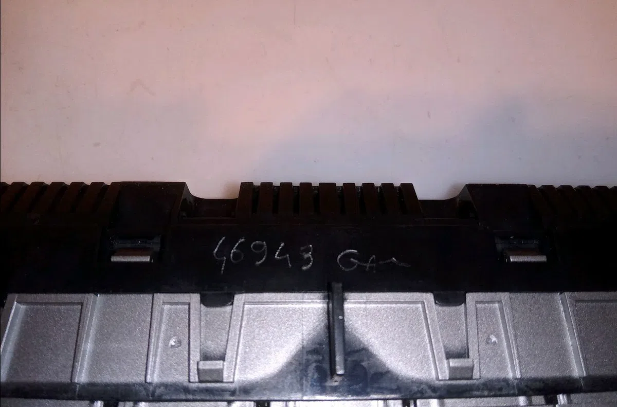 Commande de chauffage Ford C-MAX (DM2) 1.8 tdci (2007-2010) 5 portes occasion — photo 3