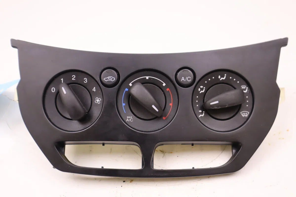 Commande de chauffage Ford C-MAX II (DXA-CB7, DXA-CEU) 1.0 ecoboost (2012-2019) occasion