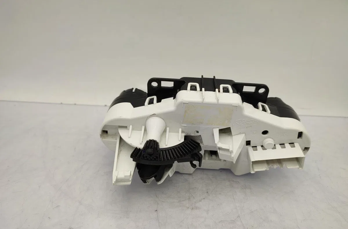 Commande de chauffage FORD FIESTA 6 PHASE 2 occasion — photo 2
