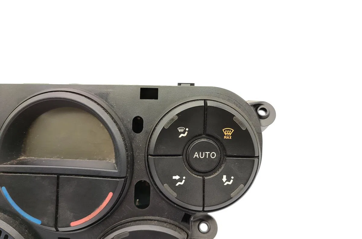 Commande de chauffage FORD FOCUS 1 occasion — photo 4