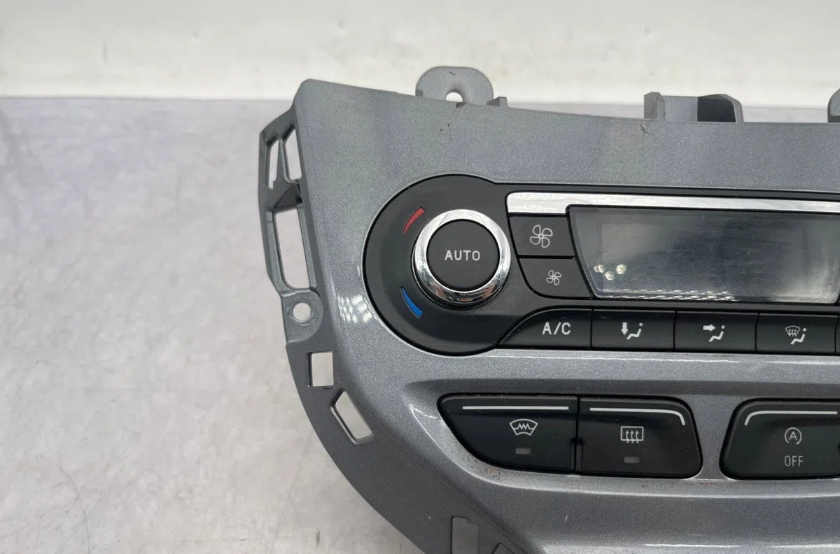 Commande de chauffage FORD FOCUS 3 PHASE 1 occasion