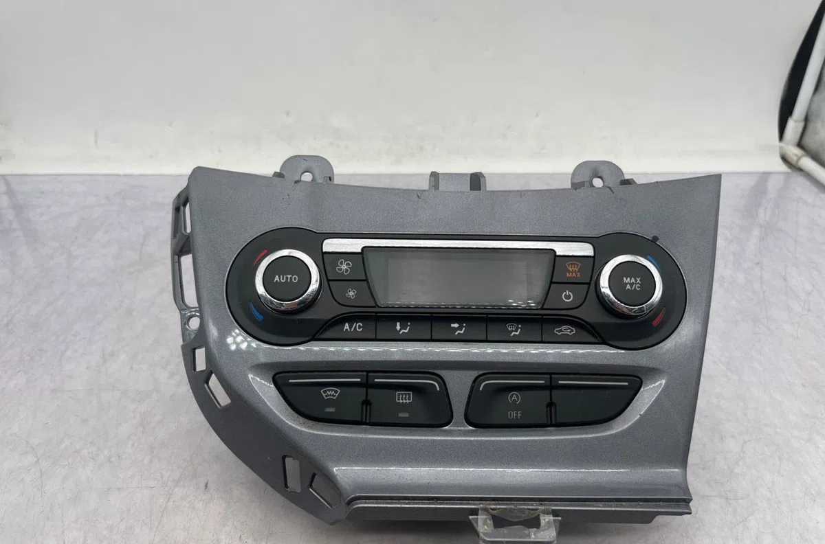 Commande de chauffage FORD FOCUS 3 PHASE 1 occasion