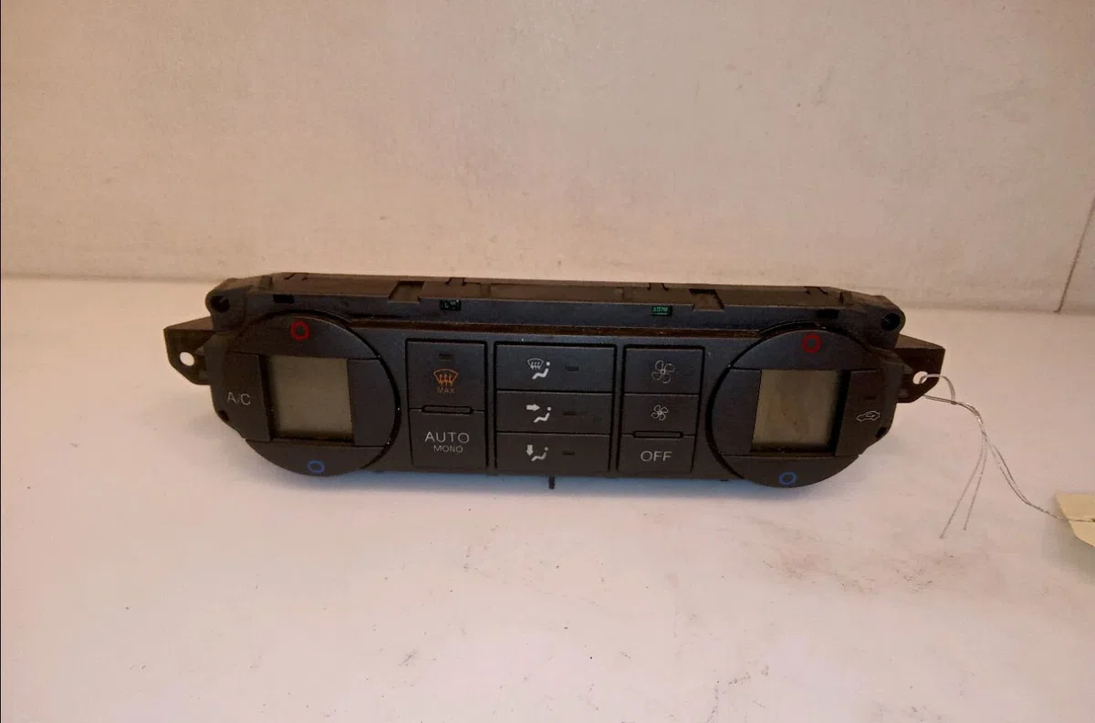 Commande de chauffage Ford FOCUS II (DA_, HCP, DP) 2.0 tdci (2004-2008) occasion