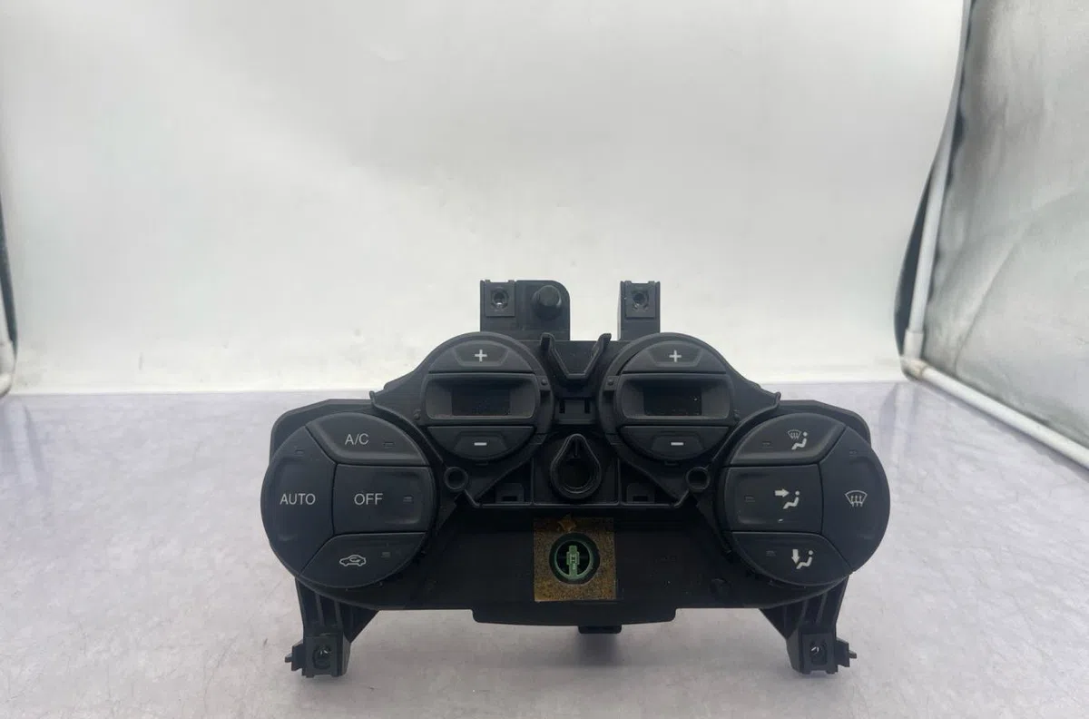 Commande de chauffage FORD KA 2 PHASE 2 occasion — photo 3