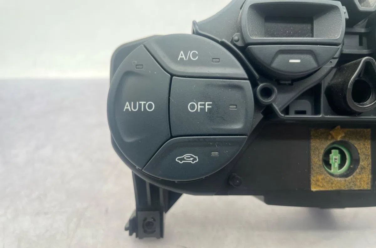 Commande de chauffage FORD KA 2 PHASE 2 occasion — photo 4