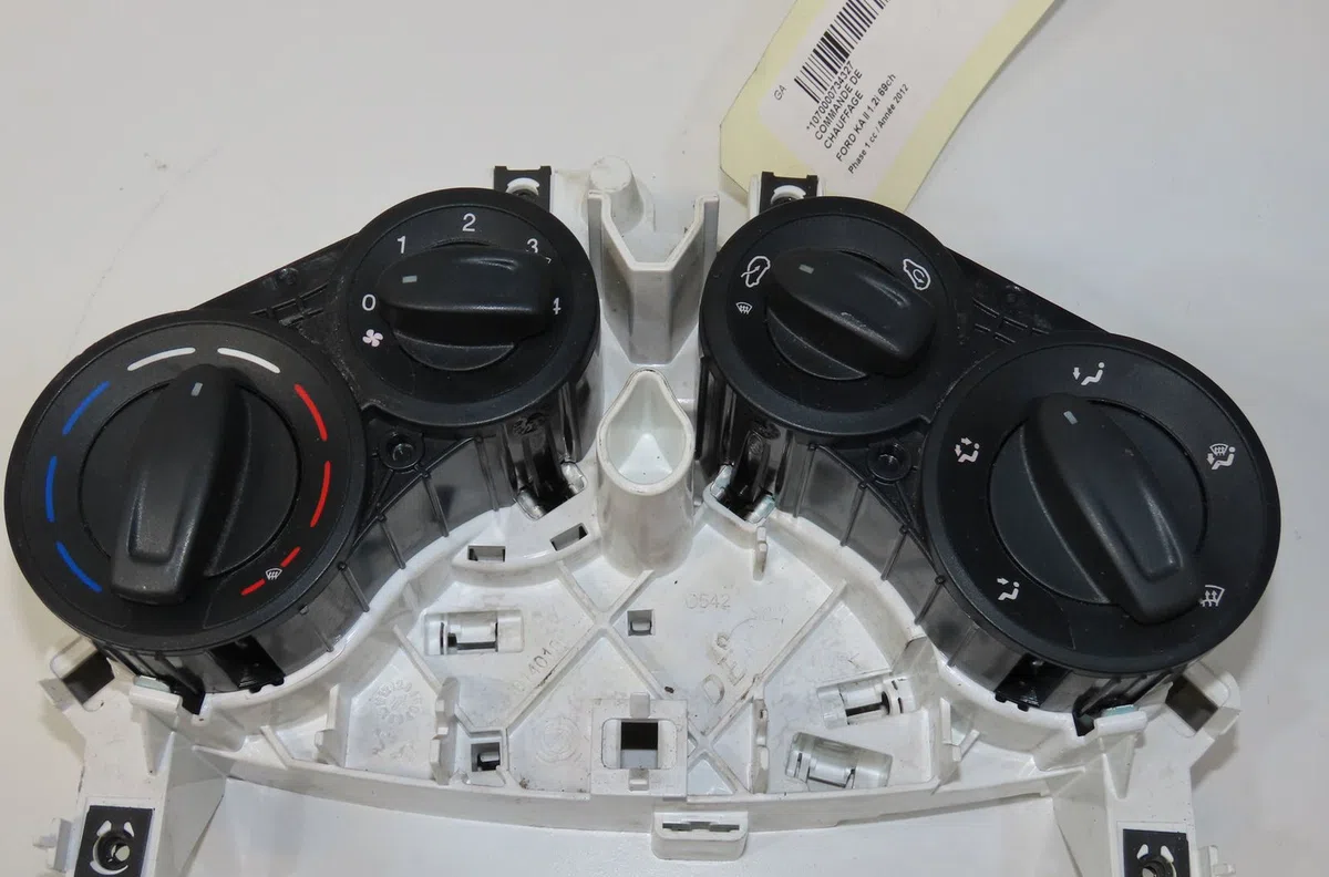 Commande de chauffage Ford KA (RU8) 1.2 (2008-2016) 3 portes occasion