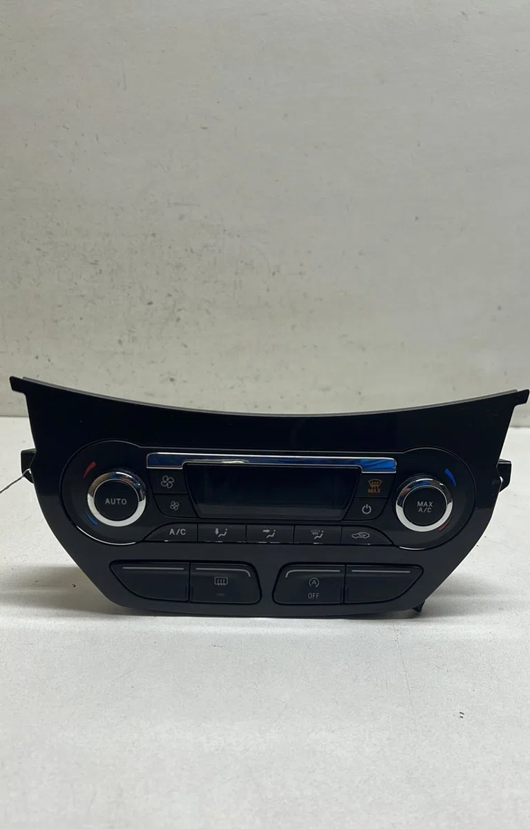 Commande de chauffage Ford KUGA II (DM2) 1.5 ecoboost (2014-2019) occasion