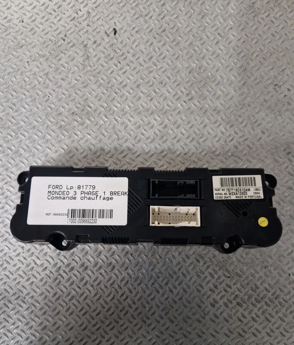 Commande de chauffage FORD MONDEO 3 PHASE 1 BREAK occasion — photo 2
