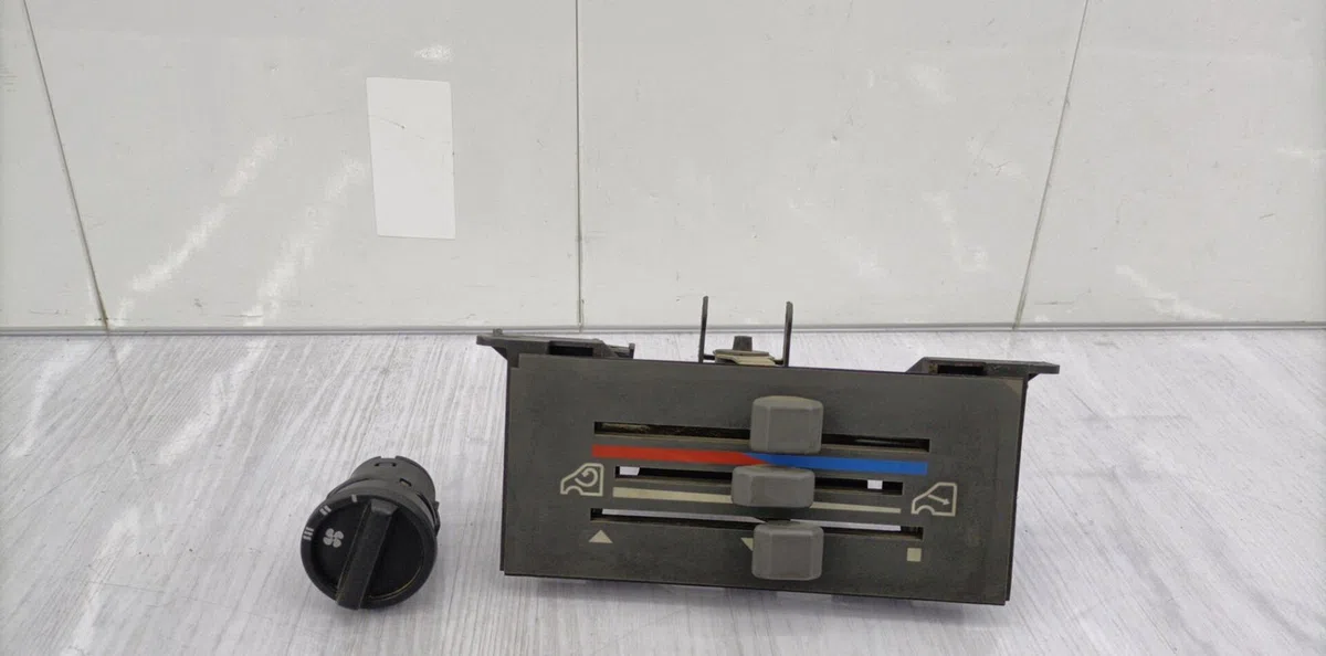 Commande de chauffage FORD TRANSIT 2 PHASE 2 occasion — photo 4