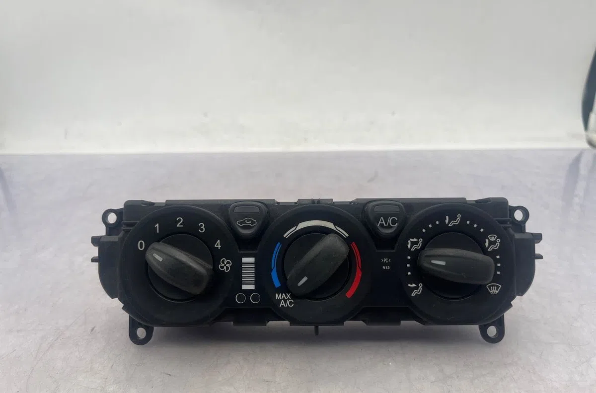 Commande de chauffage FORD TRANSIT 5 PHASE 1 occasion — photo 2