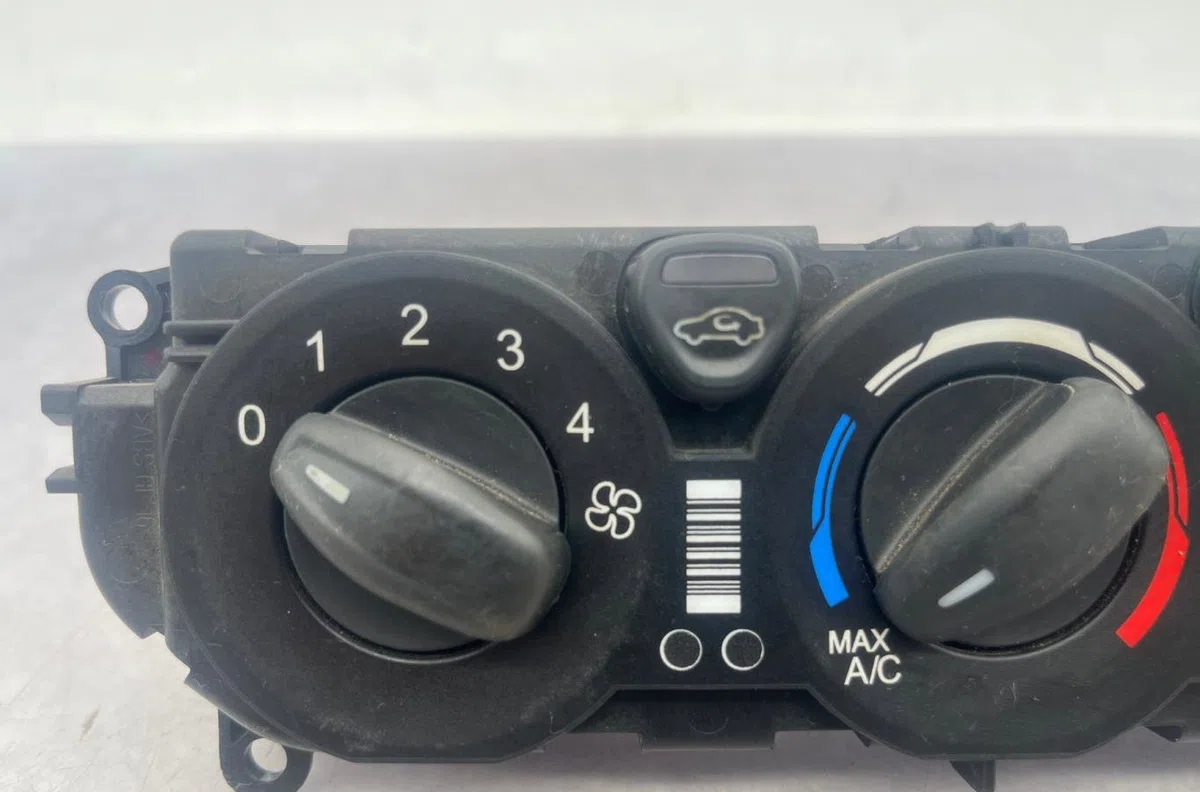 Commande de chauffage FORD TRANSIT 5 PHASE 1 occasion — photo 3