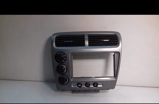 Commande de chauffage Honda CIVIC VII Hatchback (EU, EP, EV) 1.6 i (ep2, eu8, eu6) (2001-2005) occasion — photo 3