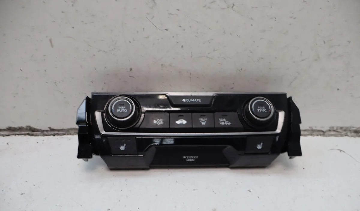 Commande de chauffage Honda CIVIC X 3-5 portes (FC_, FK_) 1.5 vtec (fk7) (2017) occasion