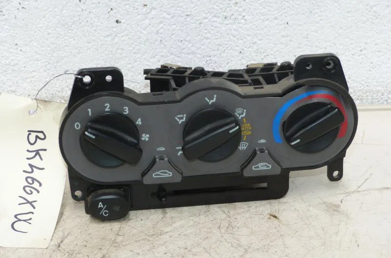 Commande de chauffage HYUNDAI ACCENT 2 occasion — photo 3