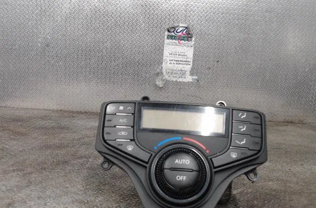 Commande de chauffage HYUNDAI I 30 1  I 30 1 PHASE 1 occasion — photo 2