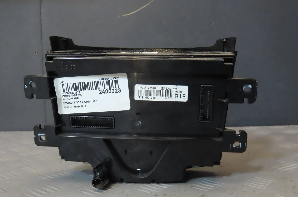 Commande de chauffage HYUNDAI I30 2013 occasion — photo 4