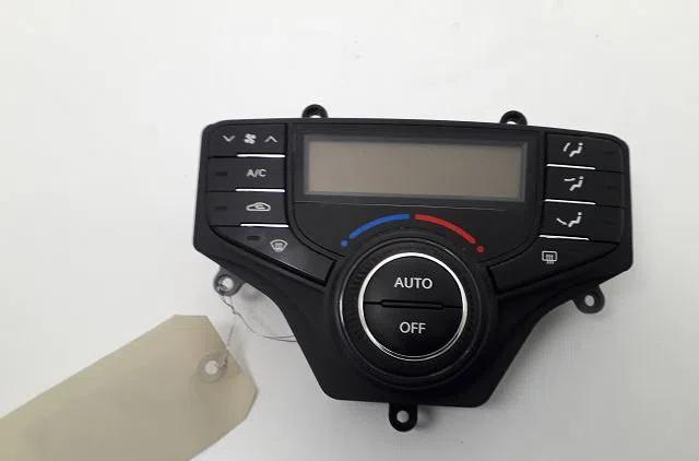 Commande de chauffage Hyundai I30 (FD) 1.6 crdi (2007-2011) occasion — photo 3