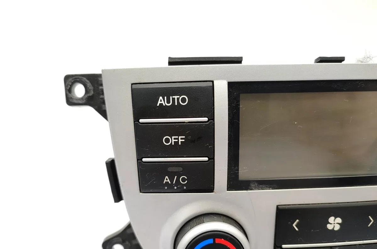 Commande de chauffage HYUNDAI SANTA FE 2 PHASE 1 occasion — photo 2