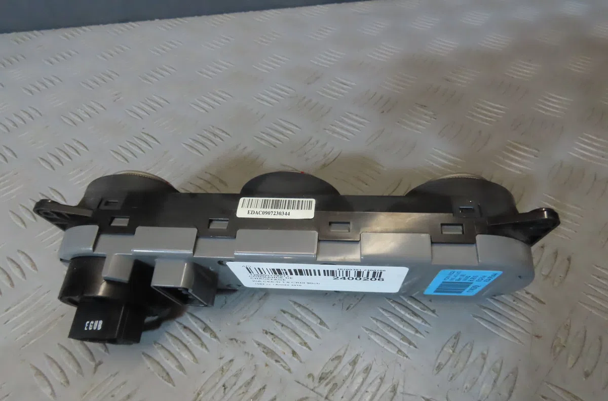 Commande de chauffage KIA CEE-D 2010 occasion — photo 2