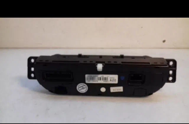 Commande de chauffage Kia CEE'D (JD) 1.6 crdi 128 (2012-2018) occasion — photo 3