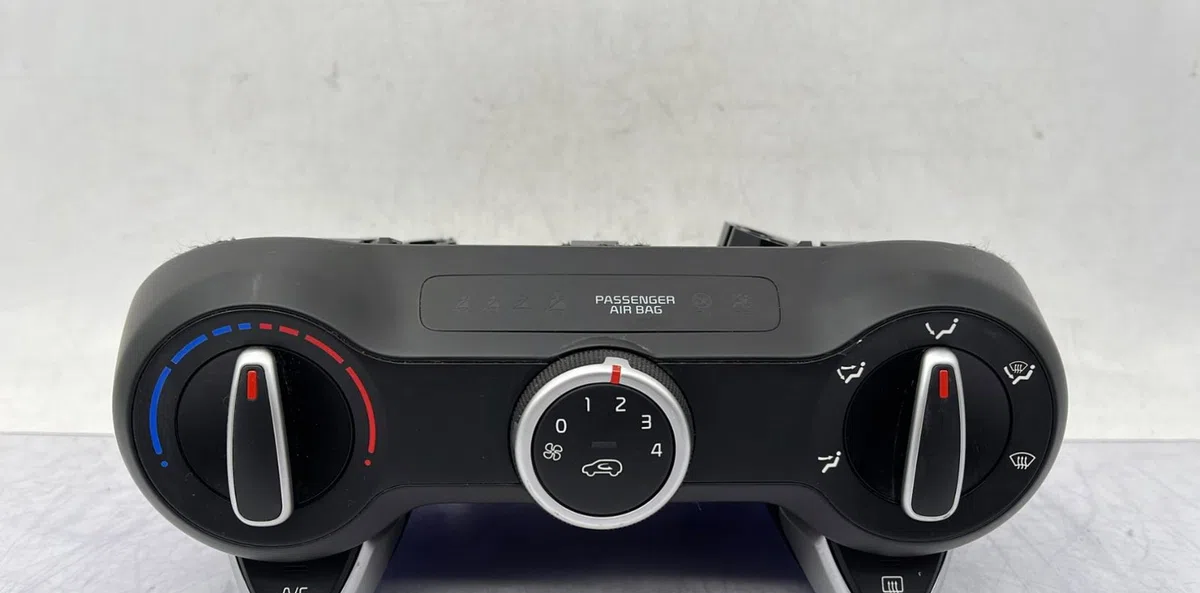Commande de chauffage KIA PICANTO 3 PHASE 1 occasion — photo 2