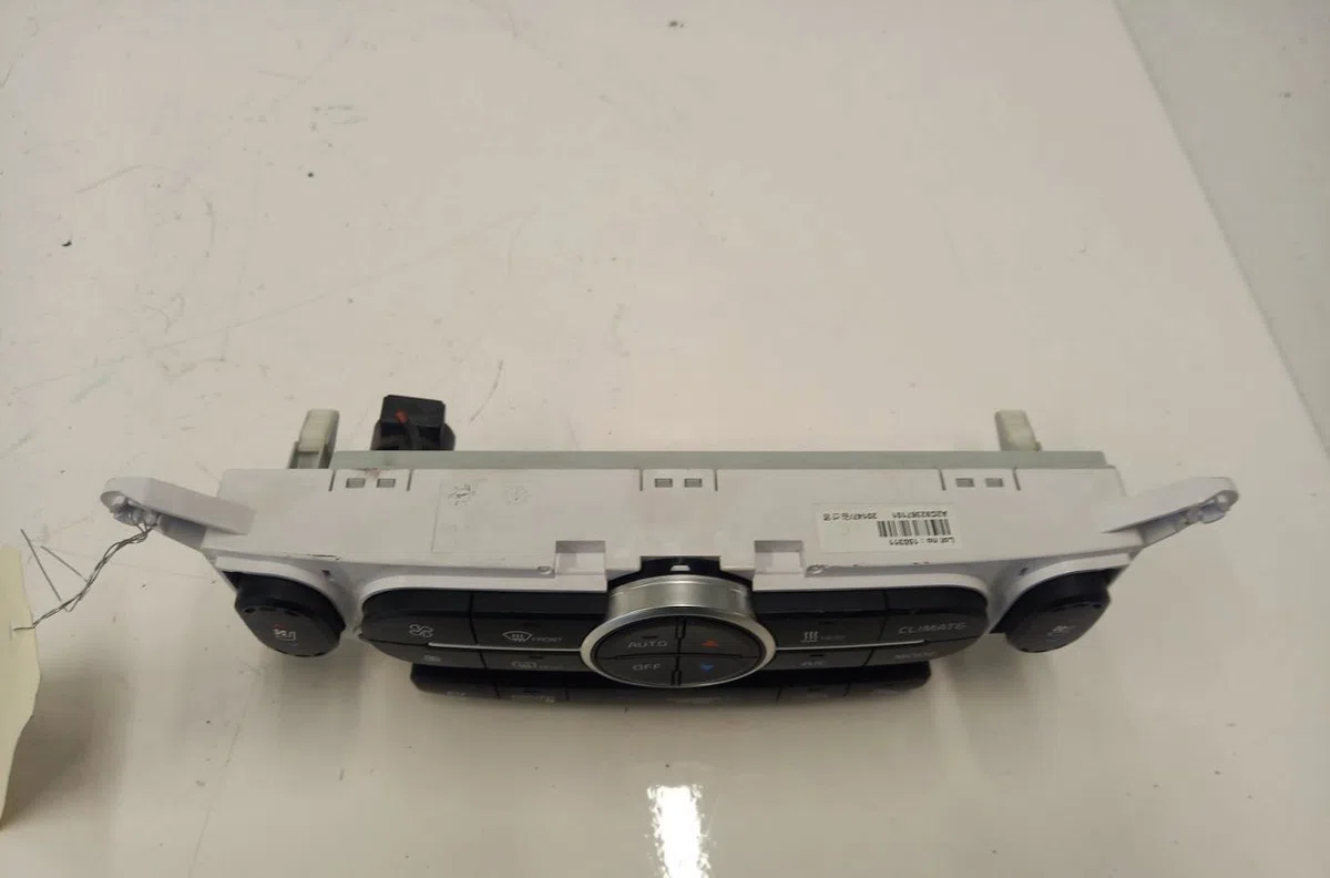 Commande de chauffage KIA SOUL 2 PHASE 1 occasion — photo 2