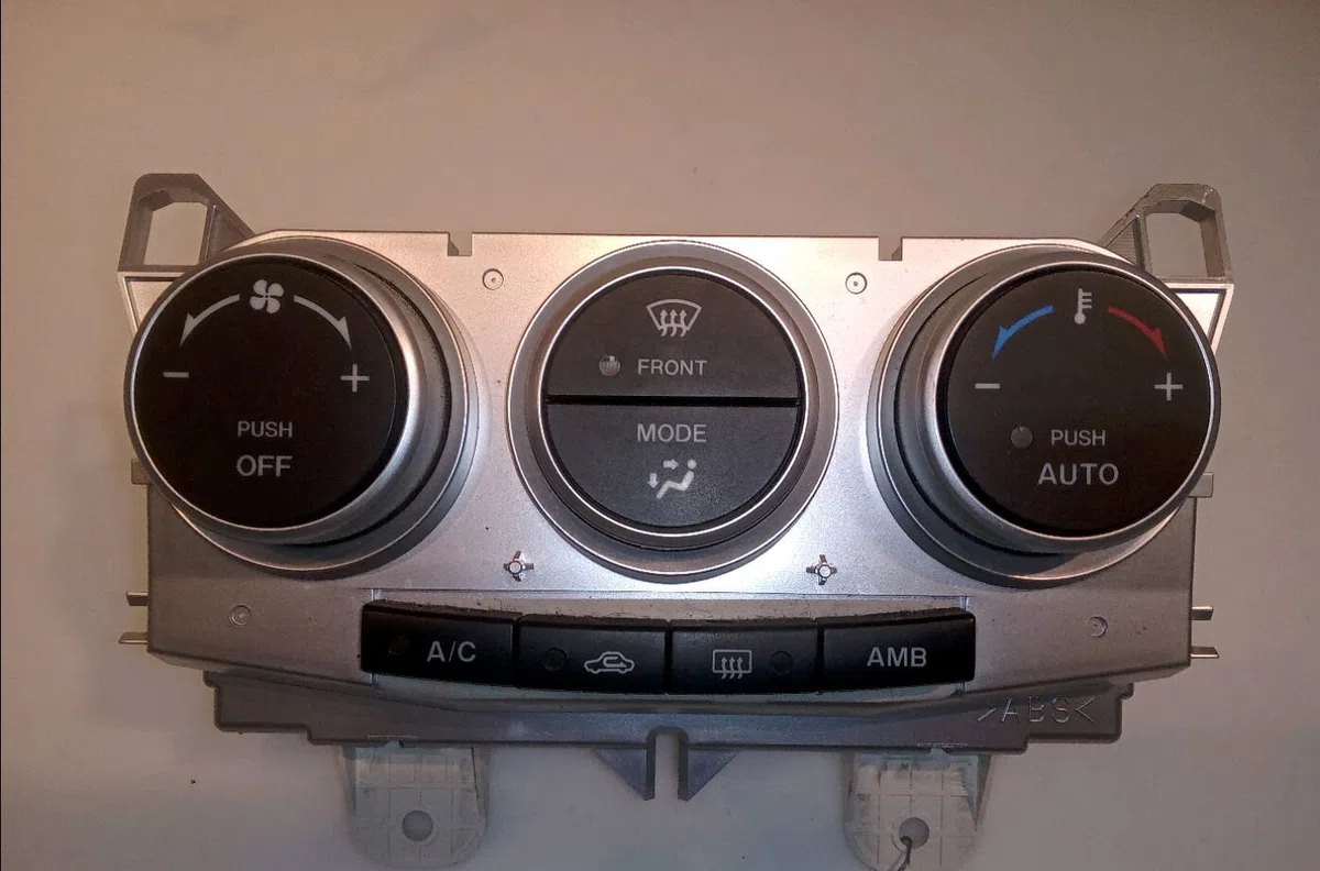 Commande de chauffage MAZDA MAZDA 5 I 2007 occasion