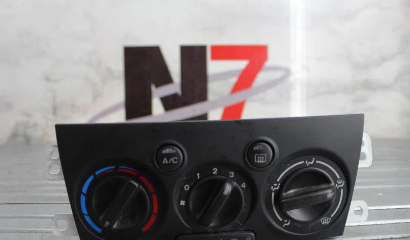 Commande de chauffage MAZDA PREMACY occasion — photo 4