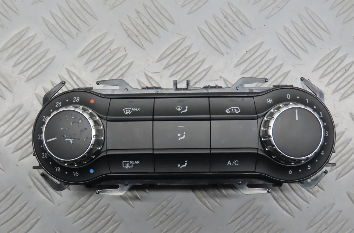 Commande de chauffage Mercedes-benz CLASSE A (W176) A 180 (176.042) (2012-2018) occasion