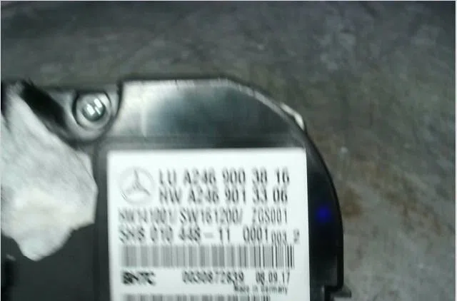 Commande de chauffage Mercedes-benz CLASSE A (W176) A 200 cdi - d (176.008) (2014-2018) occasion — photo 3