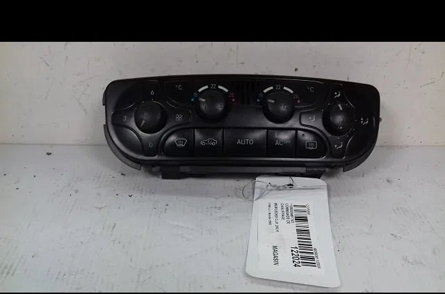 Commande de chauffage Mercedes-benz CLK (C209) Clk 200 kompressor (209.342) (2002-2009) occasion — photo 4