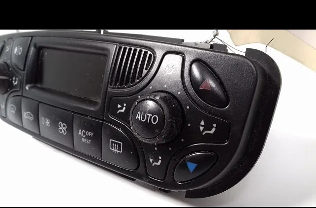 Commande de chauffage Mercedes-benz CLK (C209) Clk 320 (209.365) (2002-2009) occasion — photo 3