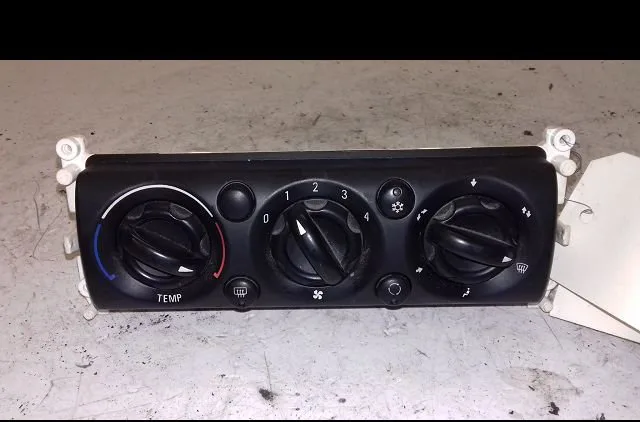 Commande de chauffage Mini MINI (R50, R53) Cooper (2001-2006) 3 portes occasion — photo 3