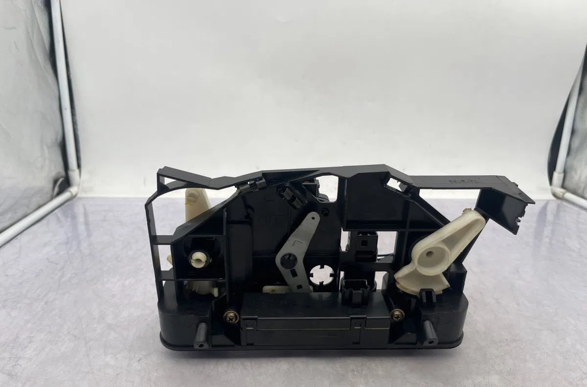 Commande de chauffage MITSUBISHI L 200 2 occasion — photo 2