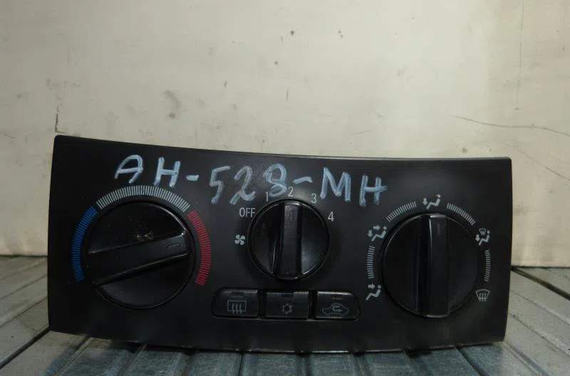 Commande de chauffage MITSUBISHI SPACE STAR 2 occasion — photo 2