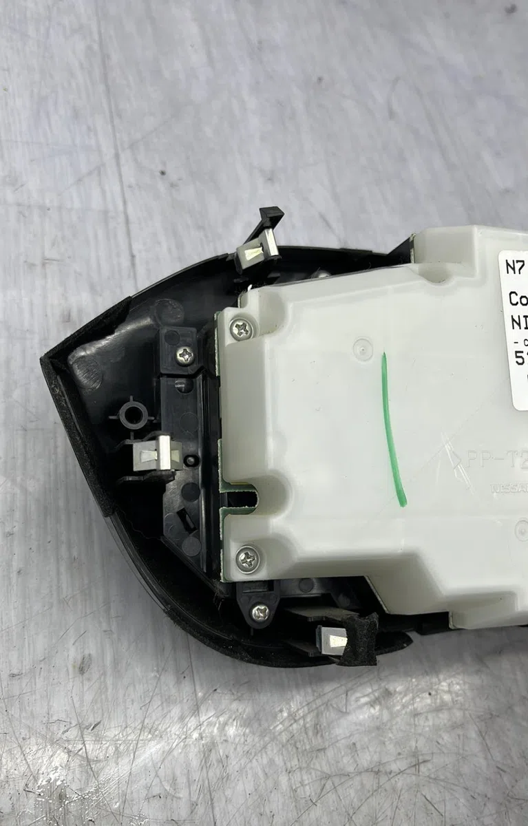 Commande de chauffage NISSAN JUKE 1 PHASE 1 occasion — photo 2