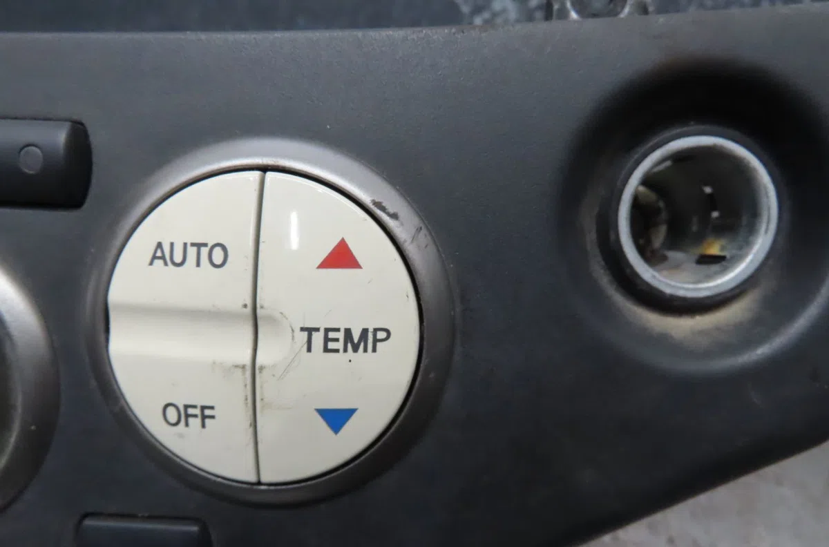 Commande de chauffage Nissan MICRA III (K12) 1.2 16v (2003-2010) occasion — photo 2