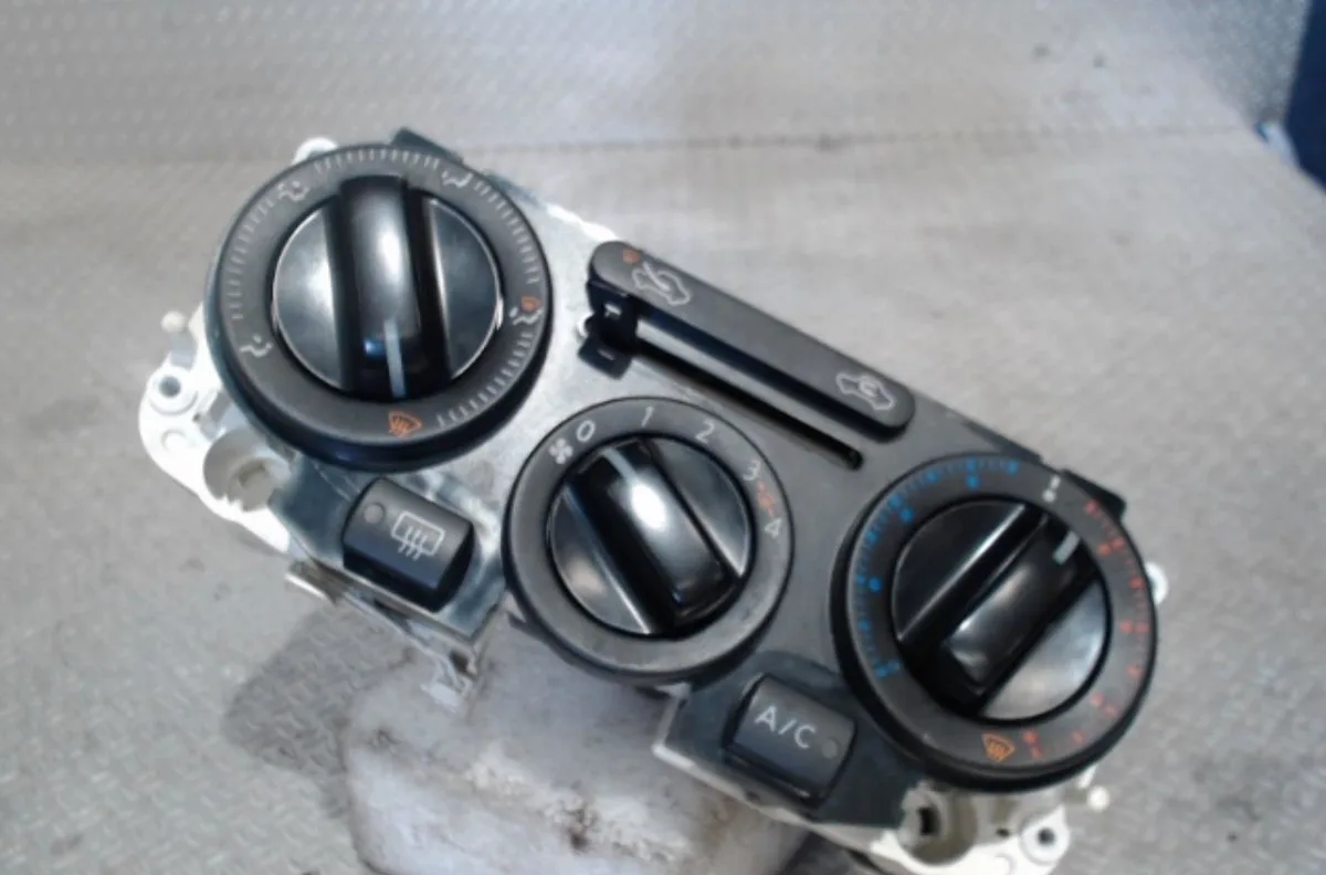 Commande de chauffage Nissan NOTE (E11, NE11) 1.5 dci (2010-2012) occasion