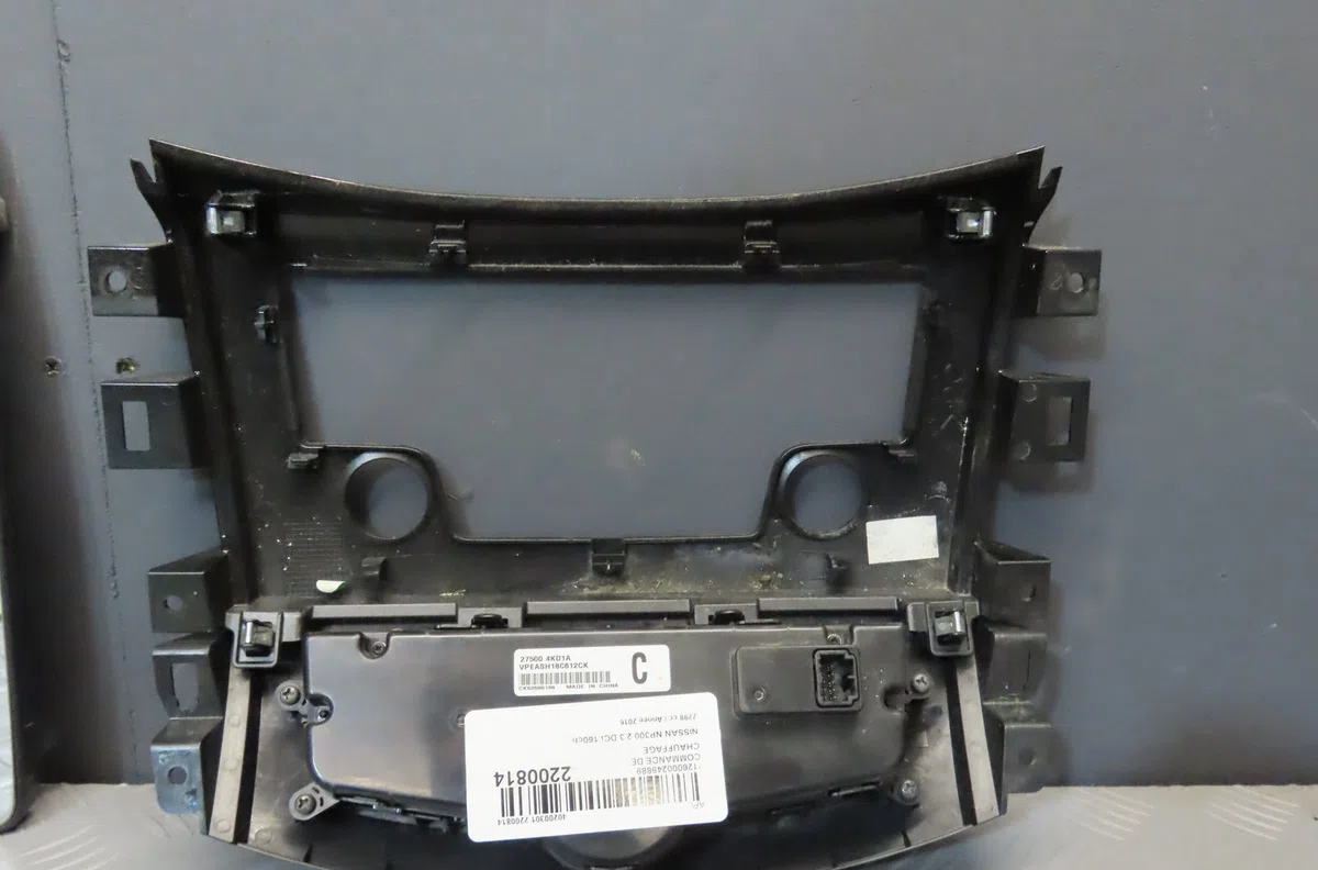 Commande de chauffage NISSAN NP300 2016 occasion — photo 3