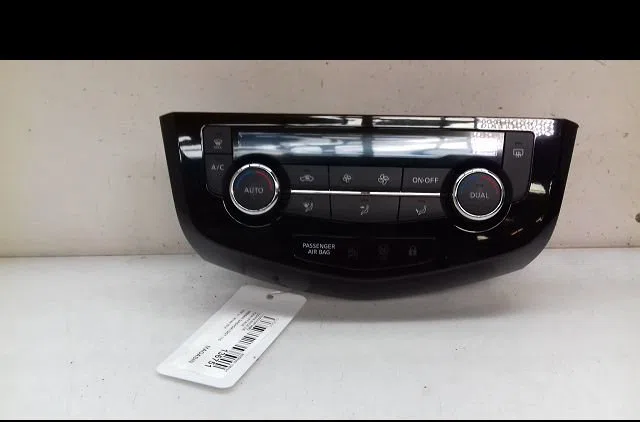 Commande de chauffage Nissan QASHQAI II SUV (J11, J11_) 1.2 dig-t (2013) occasion — photo 2