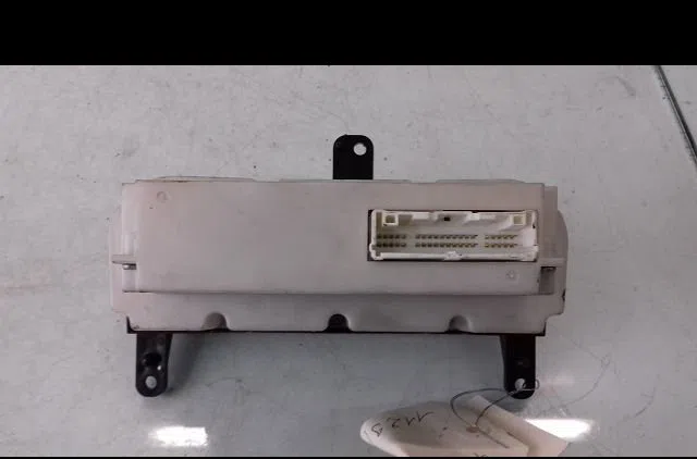 Commande de chauffage Nissan QASHQAI - QASHQAI 2 I (J10, NJ10, JJ10E) 1.5 dci (2010-2013) 5 portes occasion