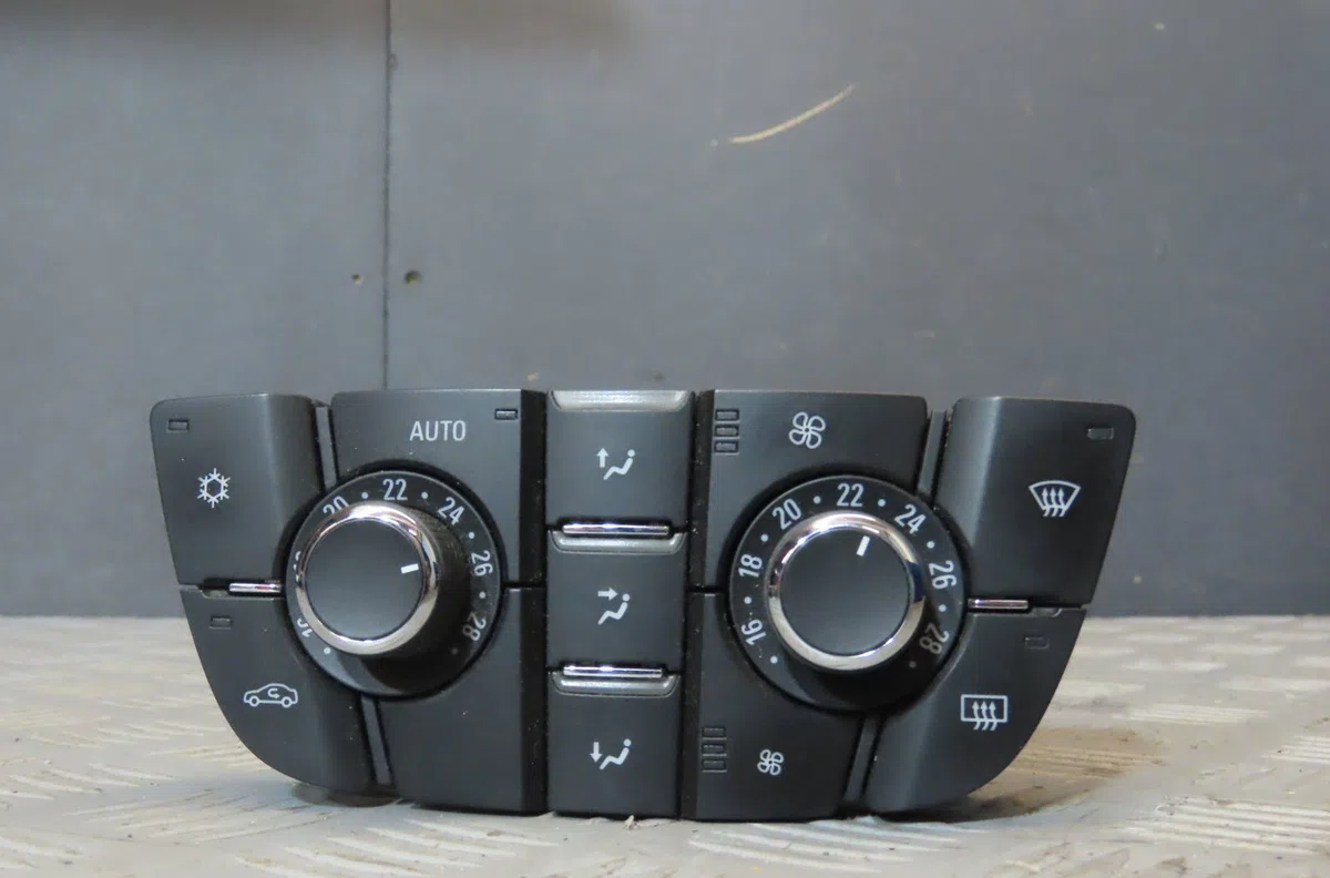 Commande de chauffage OPEL ASTRA 2013 occasion