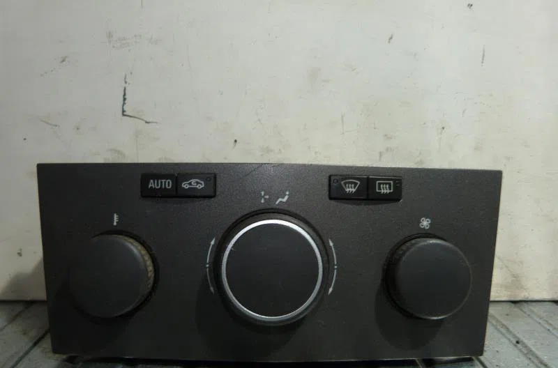 Commande de chauffage OPEL ASTRA H PHASE 1 occasion — photo 2