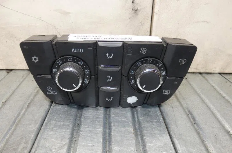 Commande de chauffage OPEL ASTRA J PHASE 1 occasion — photo 2