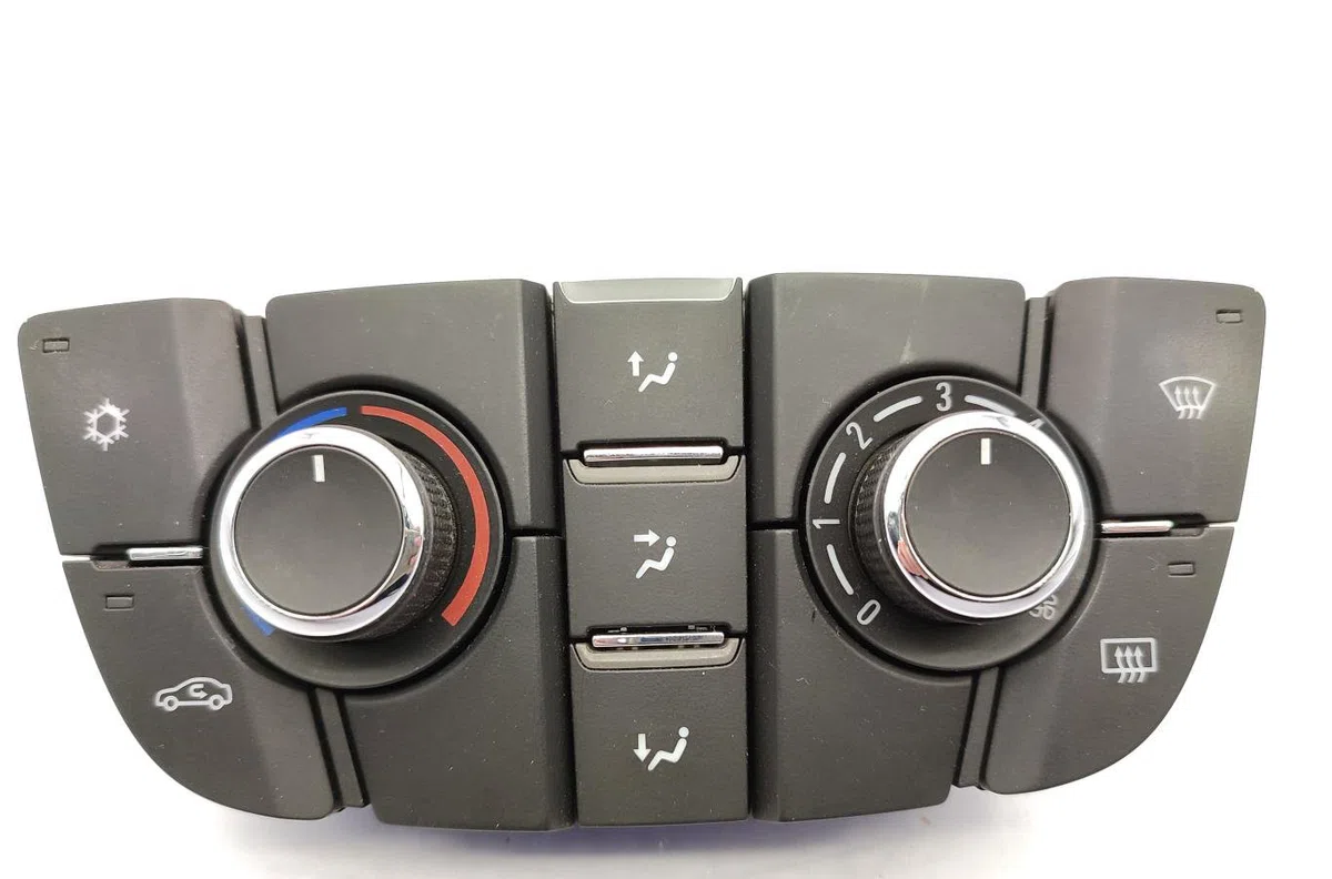 Commande de chauffage OPEL ASTRA J PHASE 1 occasion — photo 2