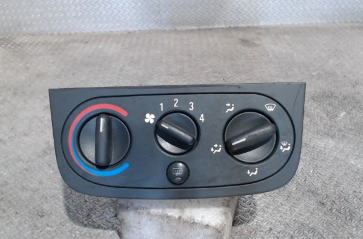 Commande de chauffage OPEL CORSA C  CORSA C PHASE 2 occasion