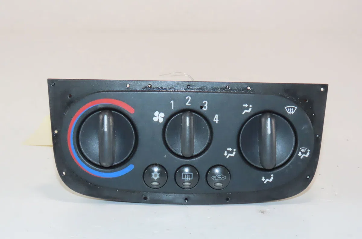 Commande de chauffage Opel CORSA C (X01) 1.3 cdti (f08, f68) (2003-2009) occasion